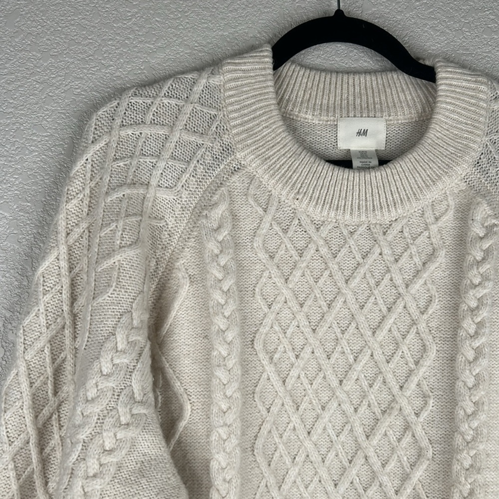 H&M Cream Cable Knit Coastal Wool Blend Country Core Crewneck Sweater Medium - Picture 2 of 6
